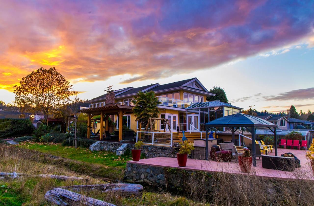 Birds Of A Feather Victoria Oceanfront Studio Suites Colwood Εξωτερικό φωτογραφία
