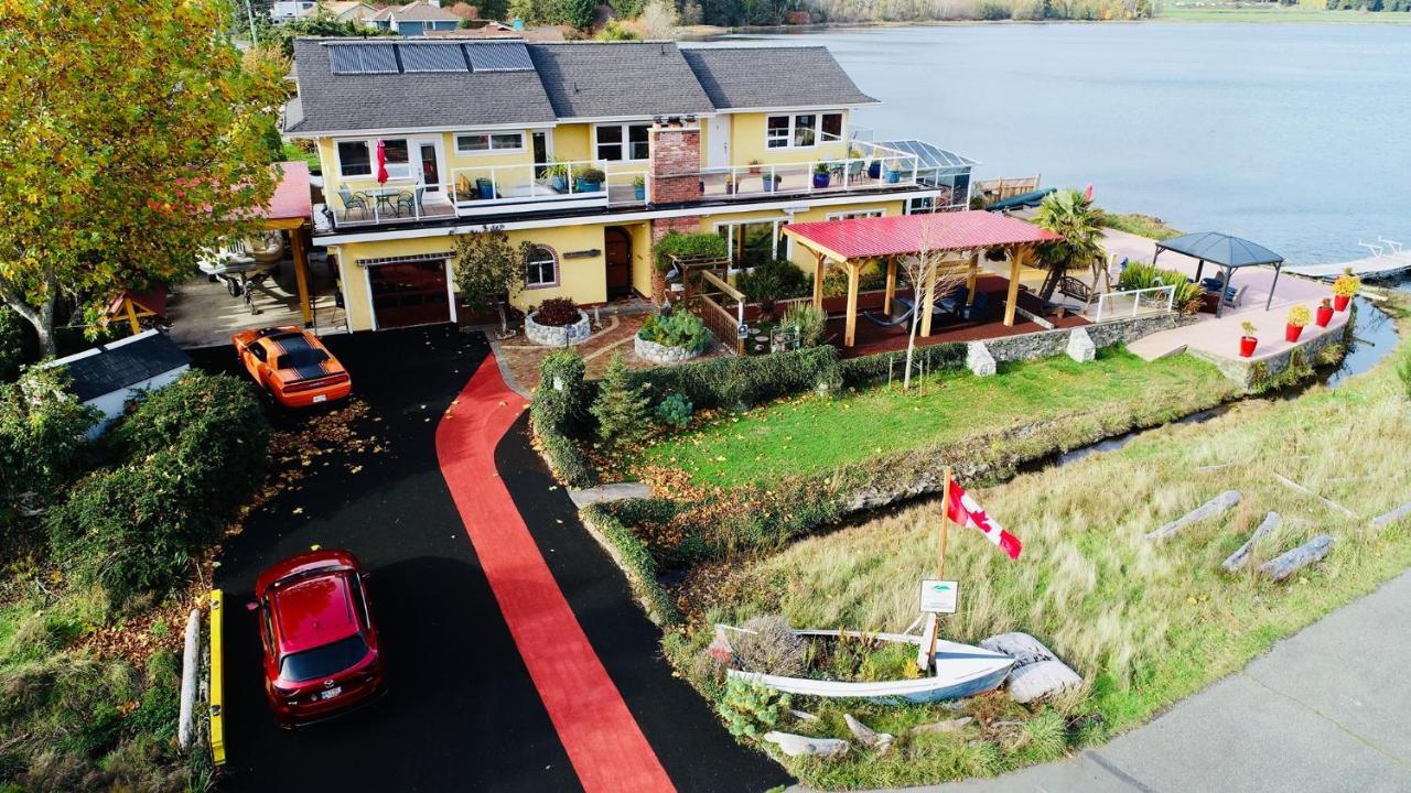 Birds Of A Feather Victoria Oceanfront Studio Suites Colwood Εξωτερικό φωτογραφία