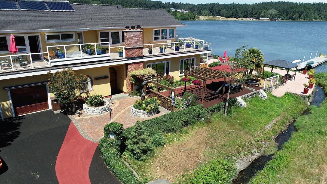 Birds Of A Feather Victoria Oceanfront Studio Suites Colwood Εξωτερικό φωτογραφία