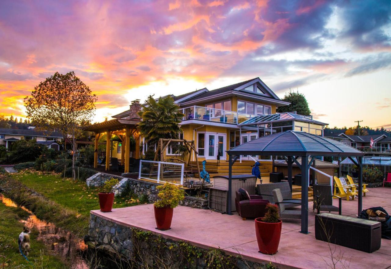 Birds Of A Feather Victoria Oceanfront Studio Suites Colwood Εξωτερικό φωτογραφία